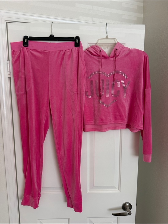 Juicy Couture Pants - Juicy Couture Hot Pink Velour Hoodie & Joggers Set